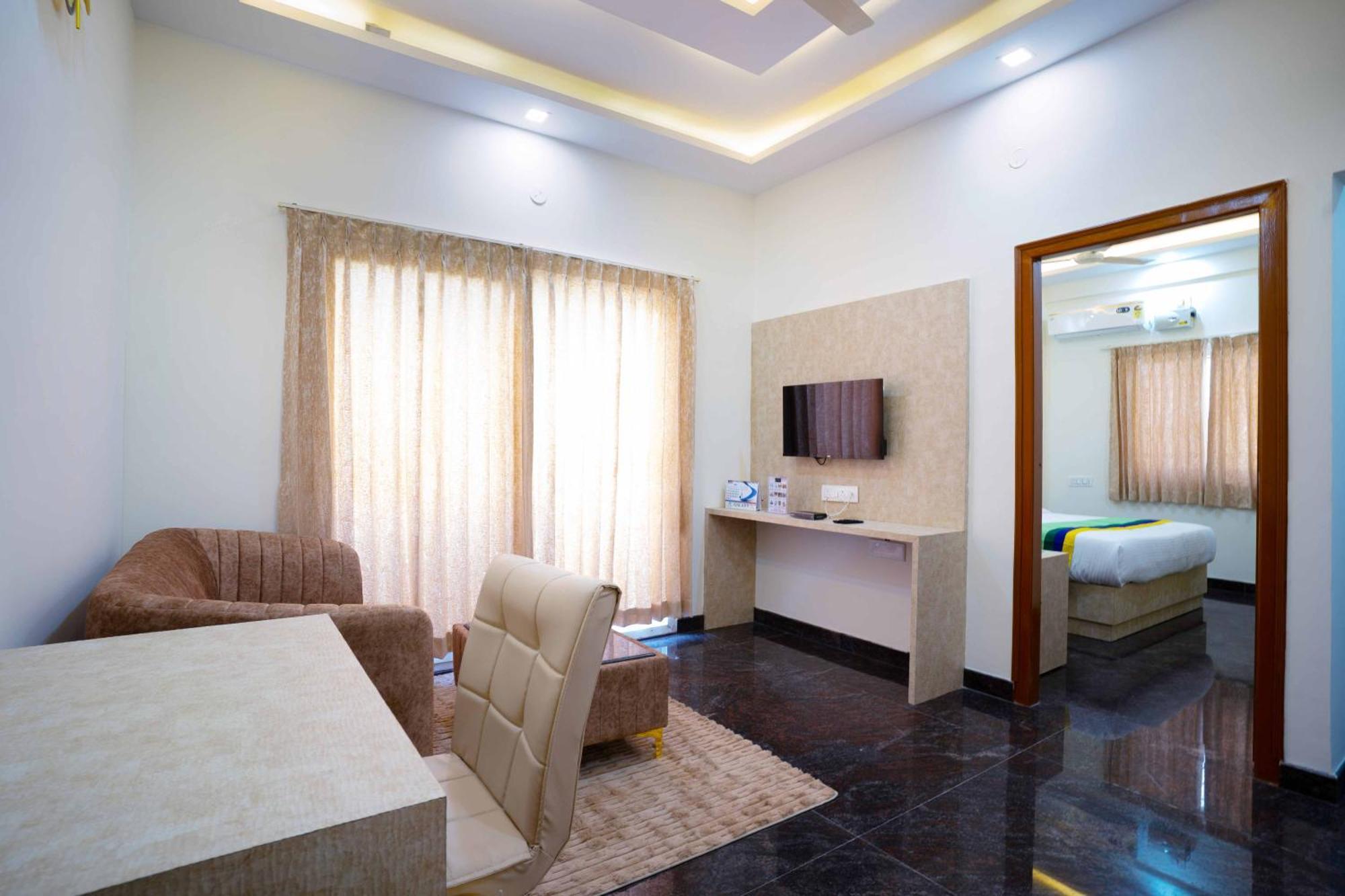 Treebo Galaxy Kings Suites, Hebbal Bangalore Extérieur photo